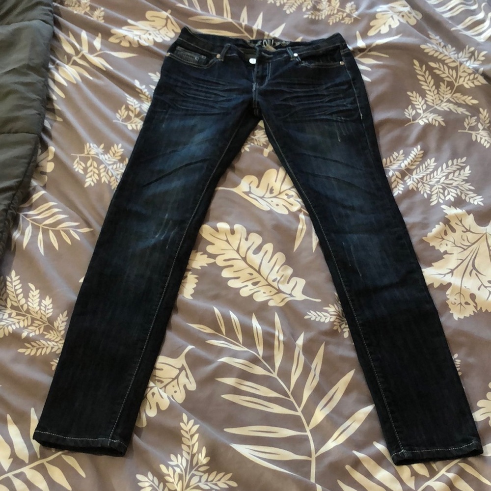 Women’s skinny jeans